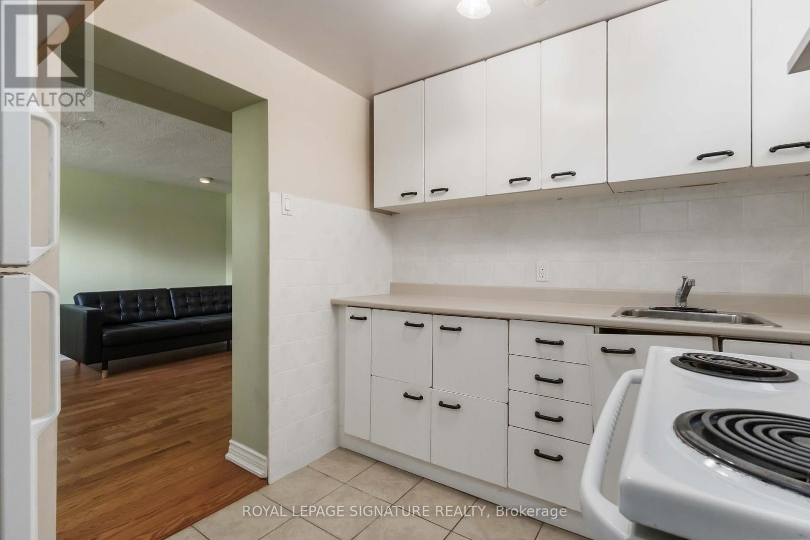 143 Rodda Boulevard, Toronto, Ontario  M1E 3A1 - Photo 18 - E13153396