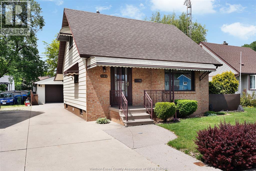 1393 Tourangeau, Windsor, Ontario N8Y 4J1 - Photo 3 - 26012661