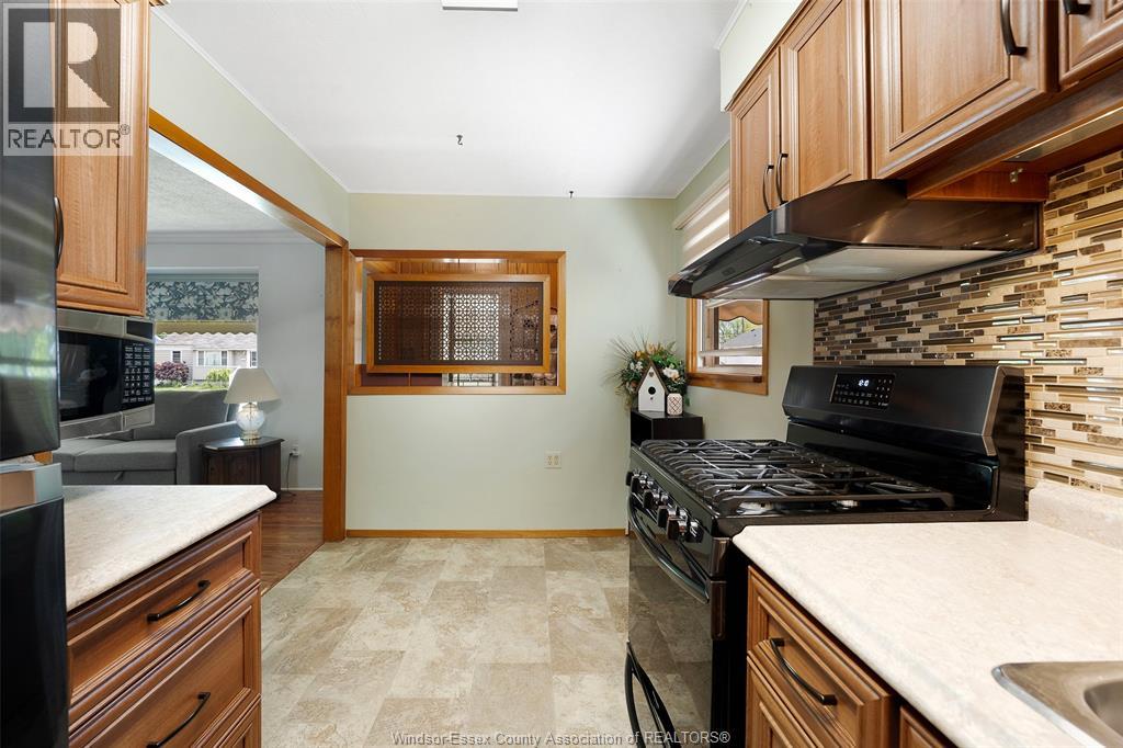 1393 Tourangeau, Windsor, Ontario N8Y 4J1 - Photo 15 - 26012661