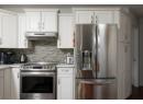 1055 Lawrence Avenue Unit# 202, Kelowna, BC V1Y 6M3