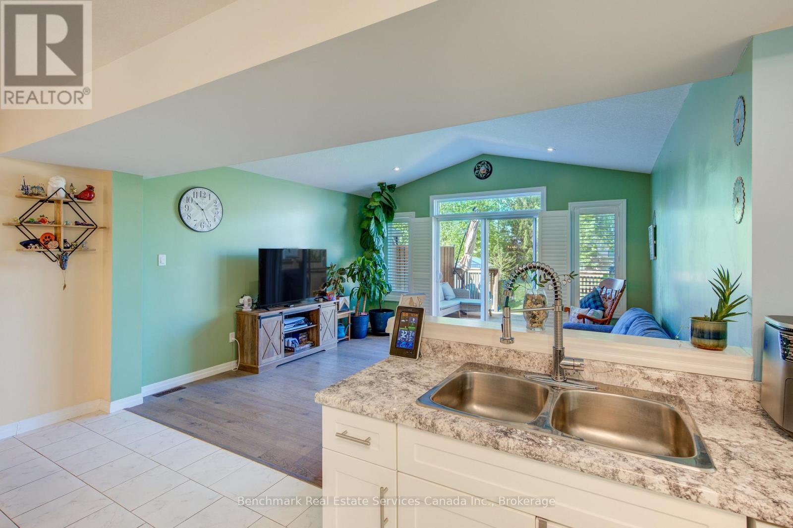 39 Leesboro Trail, Thames Centre (Thorndale), Ontario  N0M 2P0 - Photo 12 - X13172754