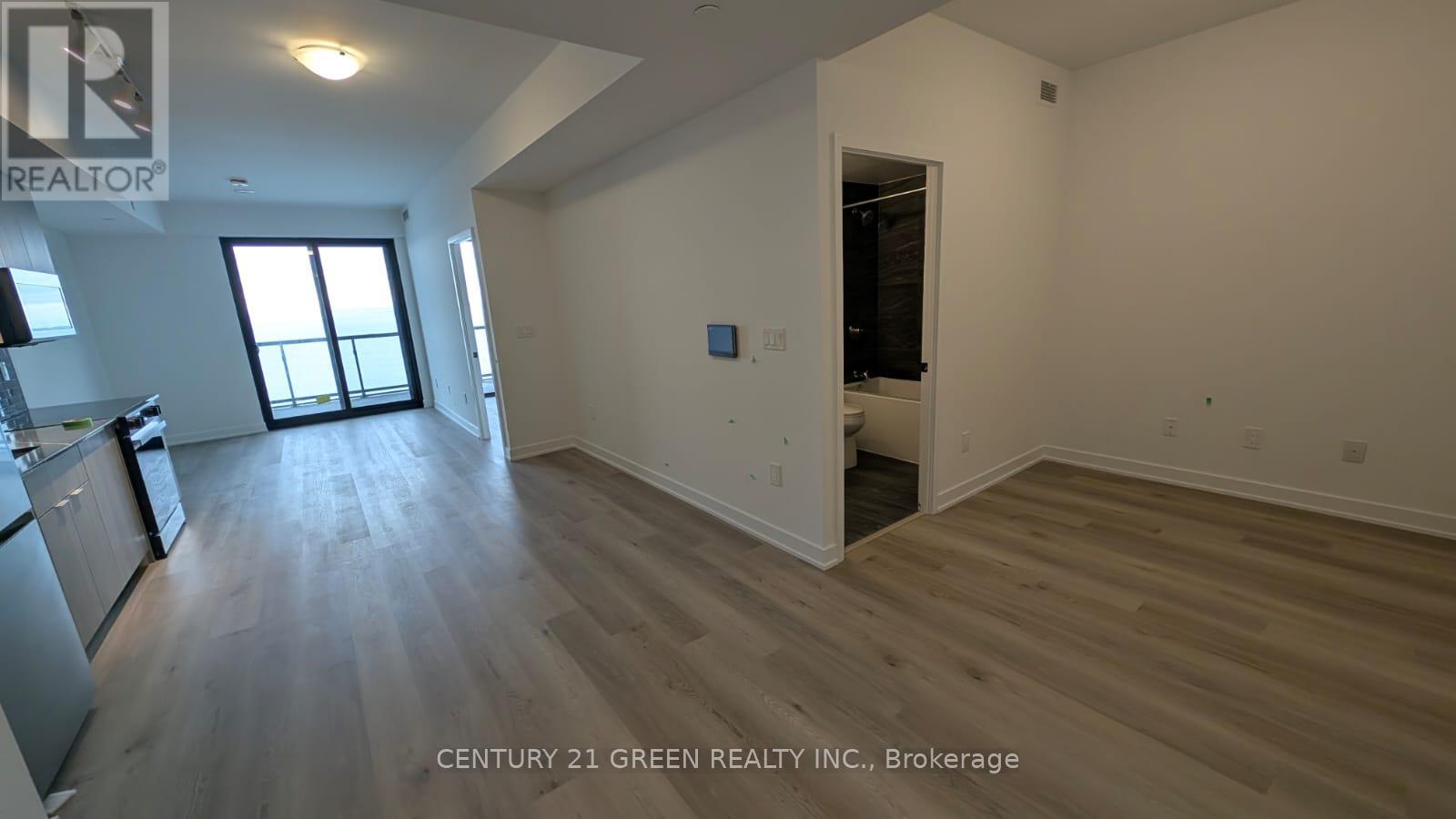 2106 - 2075 Lakeshore Road, Burlington, Ontario  L7R 1E2 - Photo 7 - W13221640