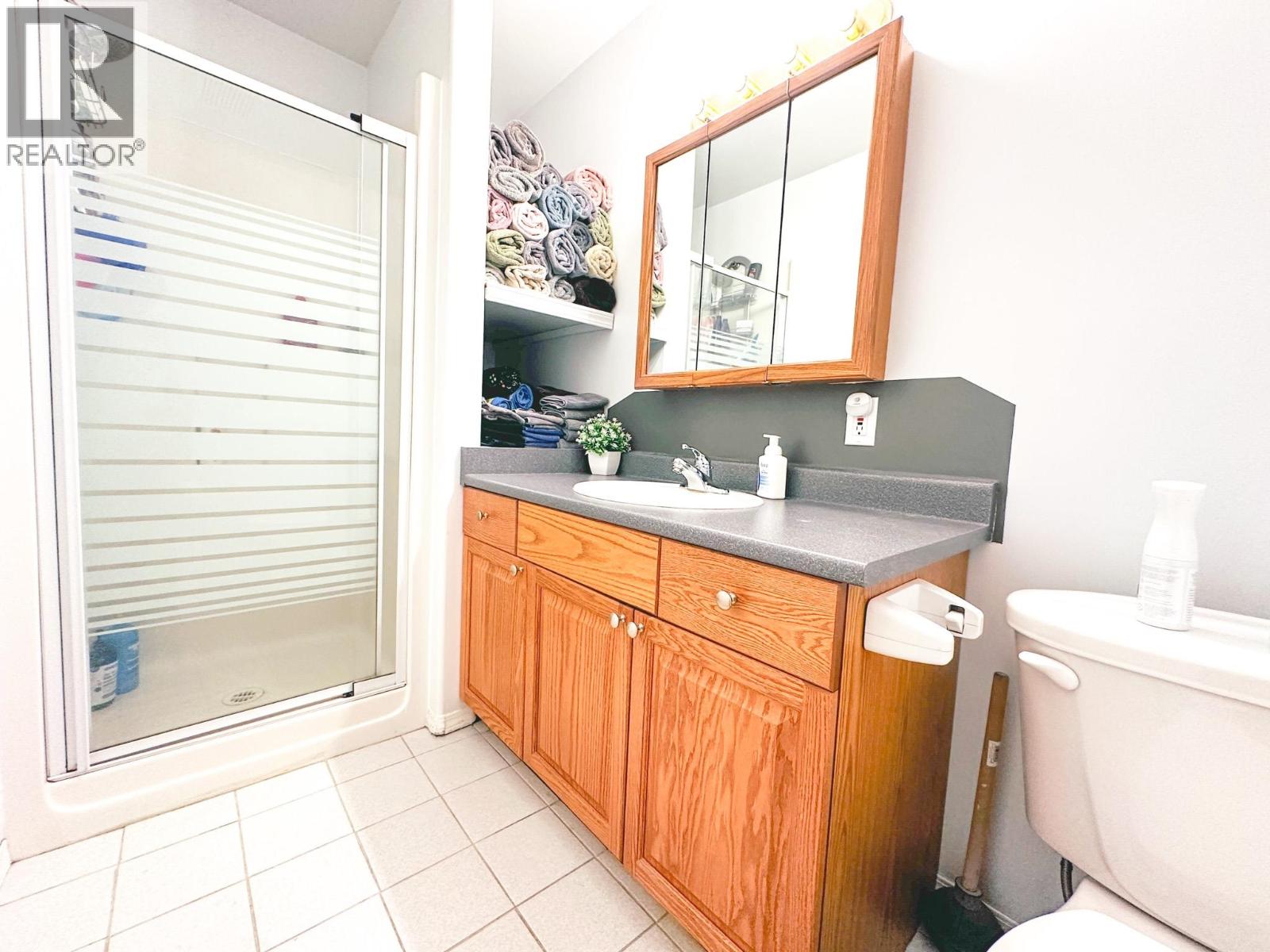 605 9th Avenue, Burns Lake, British Columbia  V0J 1E0 - Photo 34 - R3129681