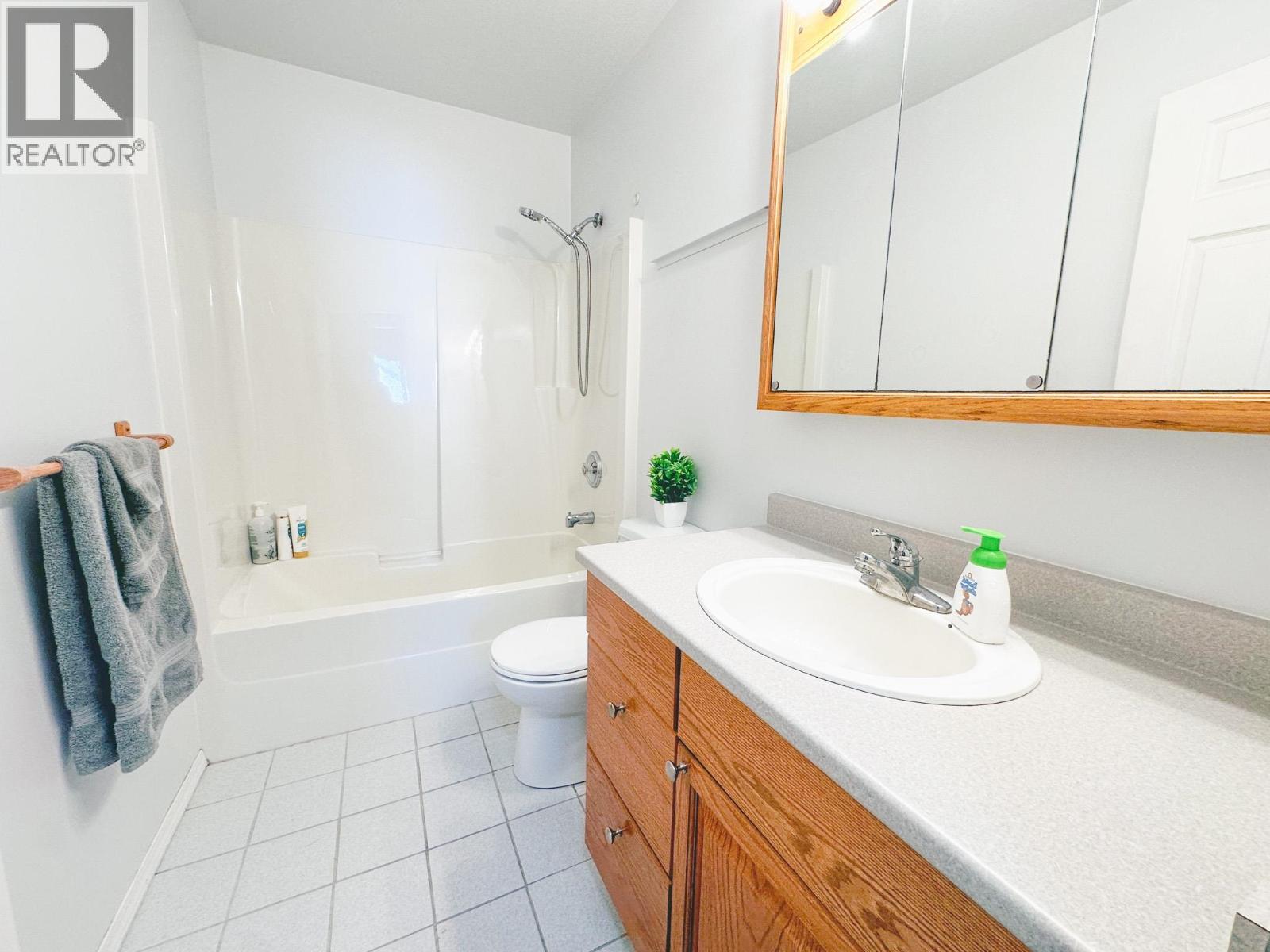 605 9th Avenue, Burns Lake, British Columbia  V0J 1E0 - Photo 32 - R3129681