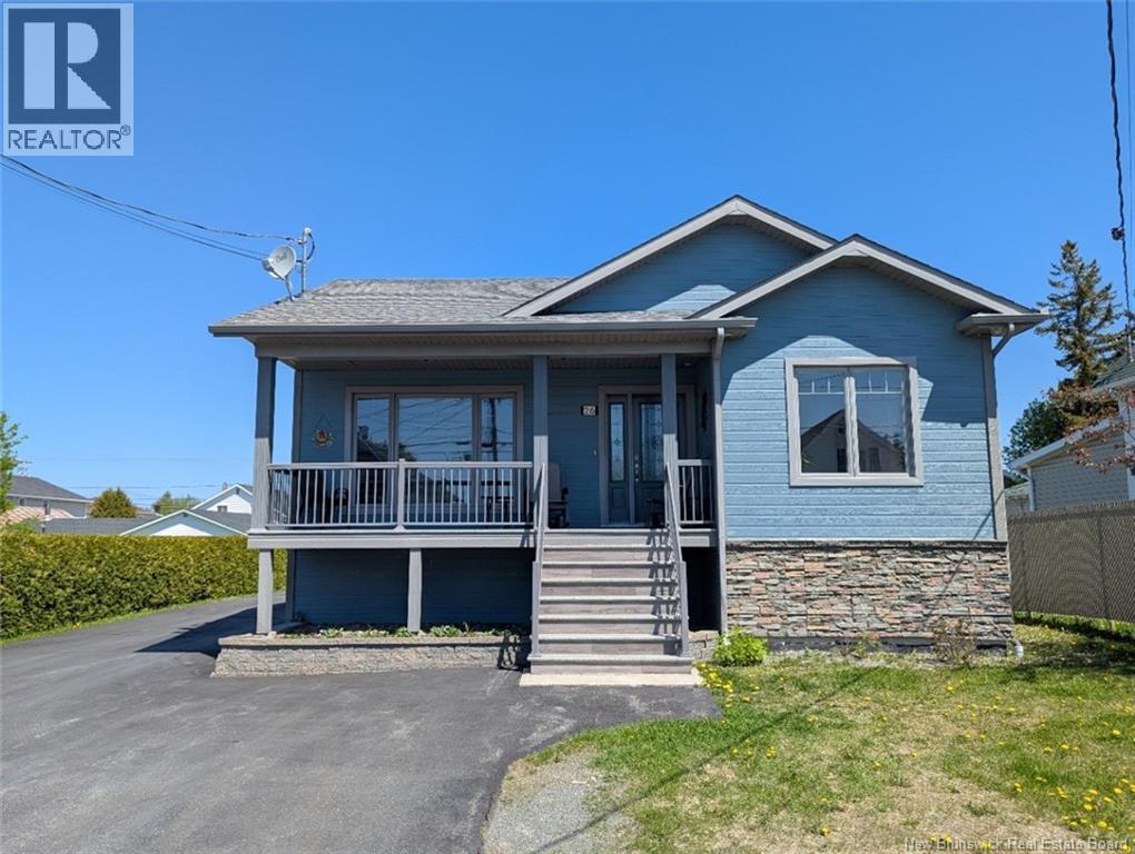 26 Rue Mgr Melanson, Saint-Quentin, New Brunswick  E8A 1X3 - Photo 1 - NB140812