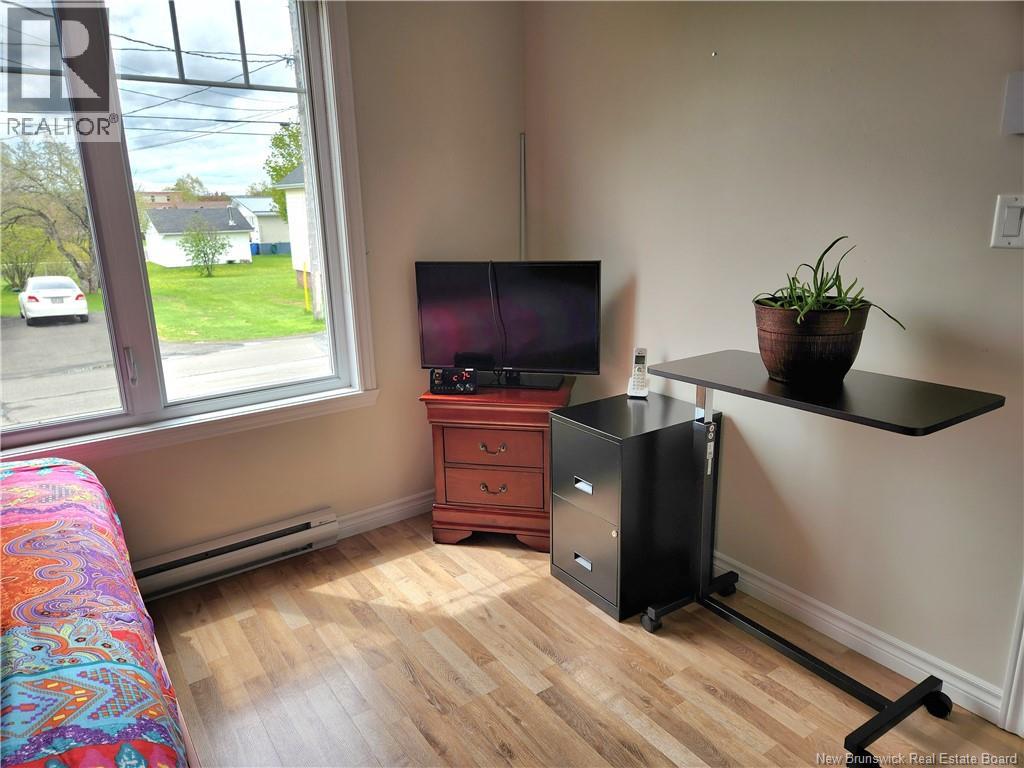 26 Rue Mgr Melanson, Saint-Quentin, New Brunswick  E8A 1X3 - Photo 22 - NB140812