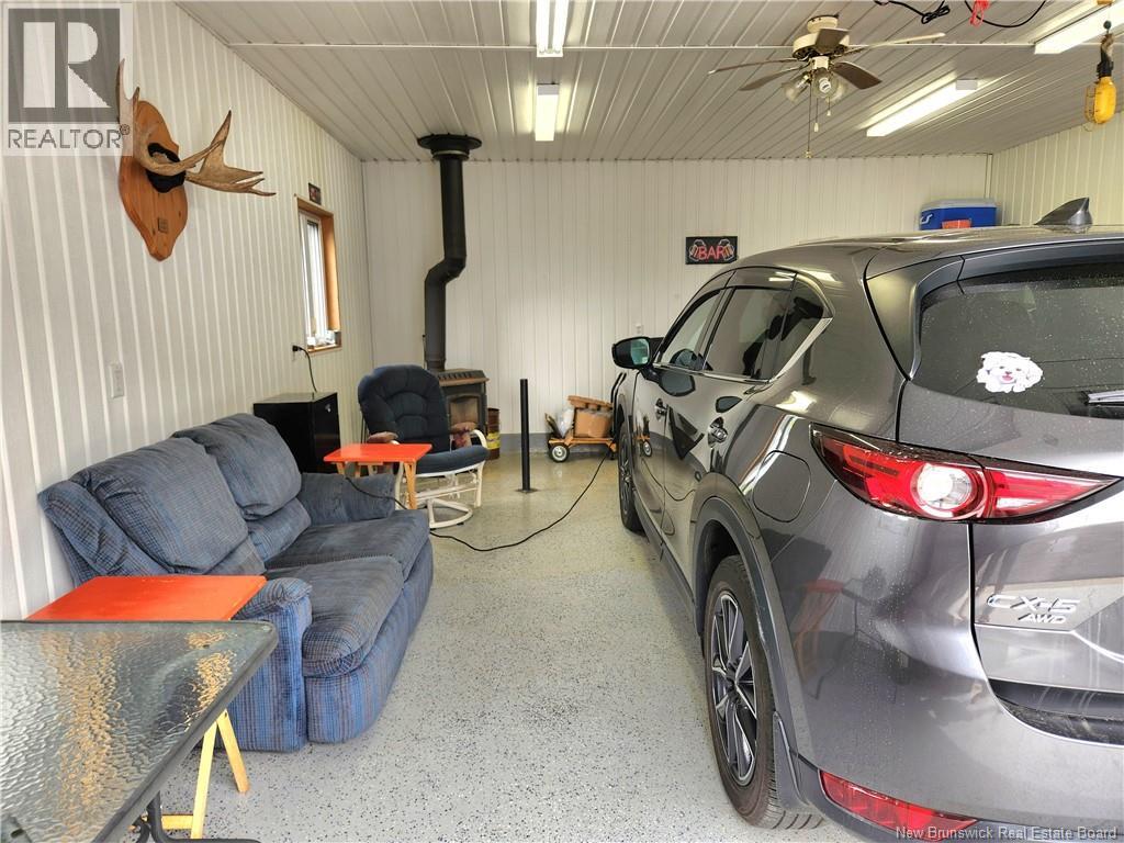 26 Rue Mgr Melanson, Saint-Quentin, New Brunswick  E8A 1X3 - Photo 38 - NB140812