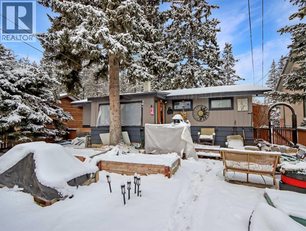 813 13th Street, canmore, Alberta