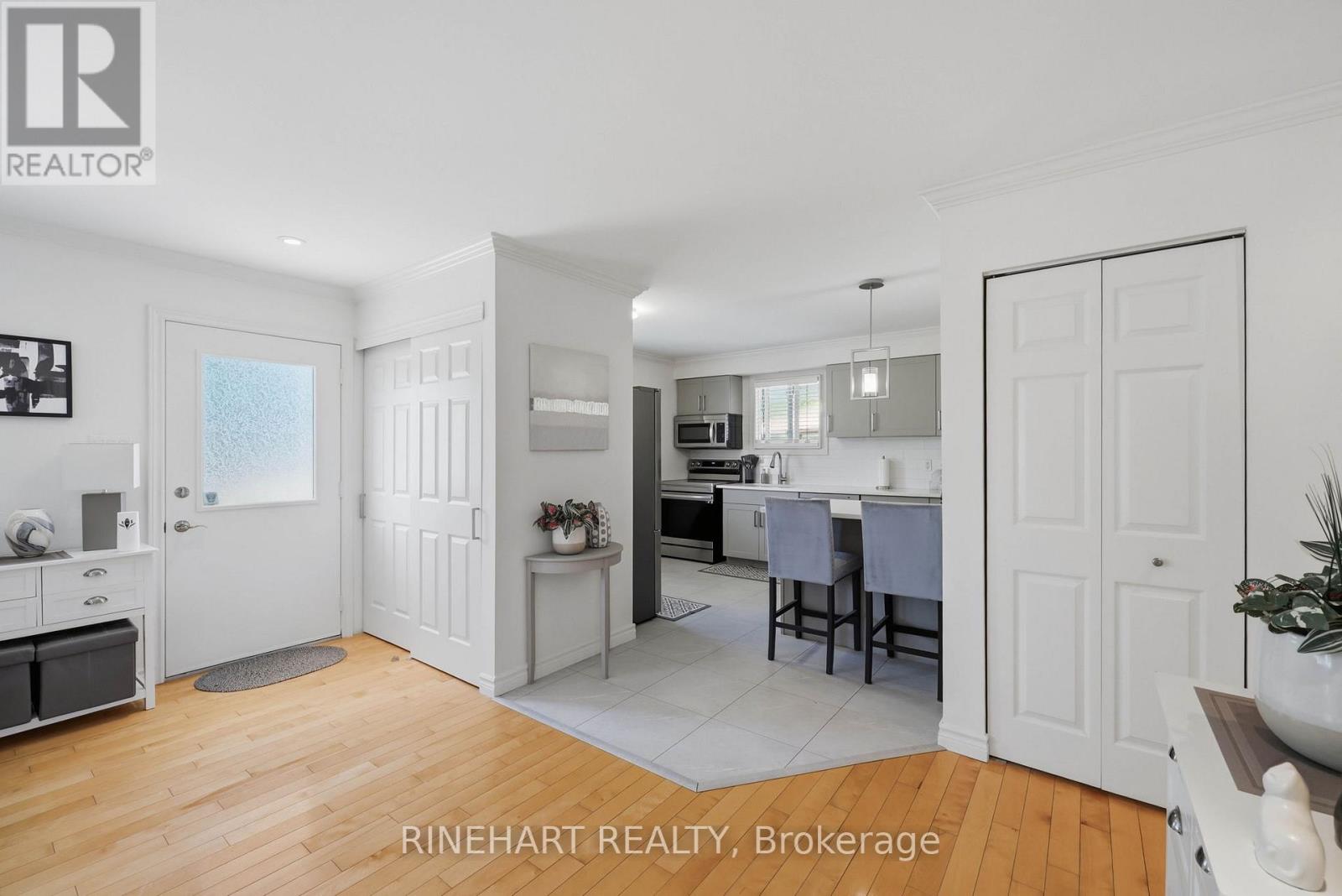 3 Greenfield Court, London South, Ontario  N6E 1K9 - Photo 4 - X13221848