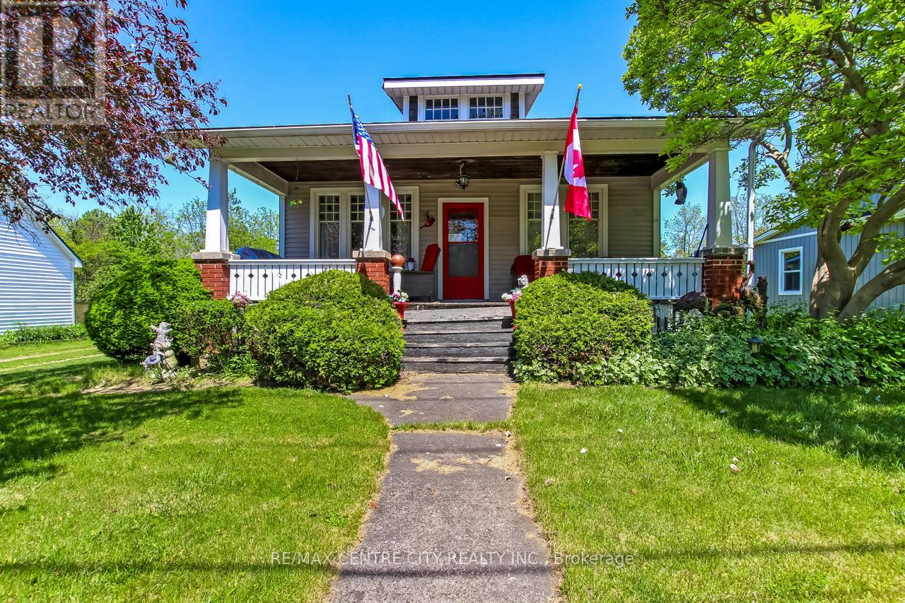 $659,90040024 Talbot Line, Southwold, Ontario