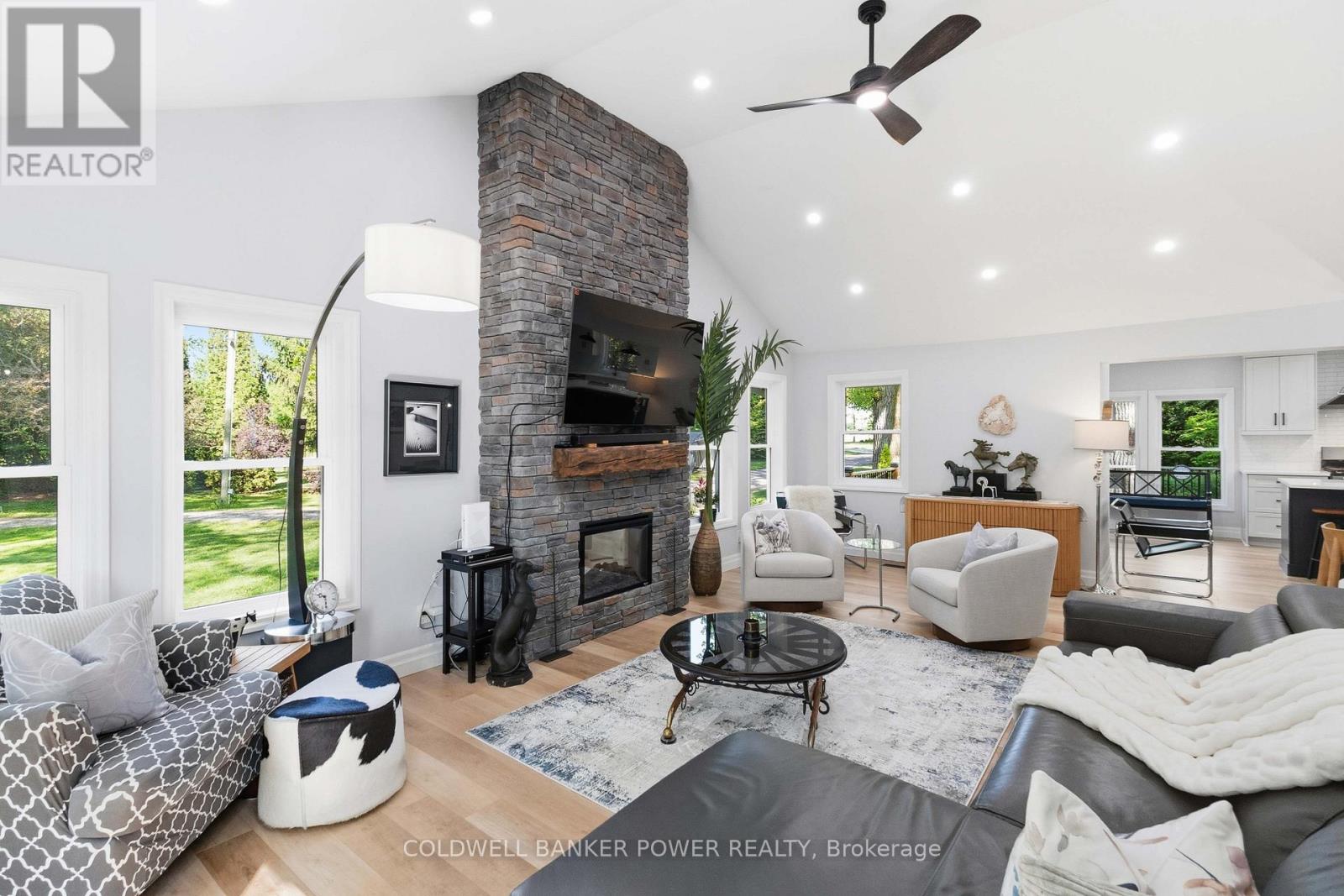 26041 Queens Line, West Elgin, Ontario  N0L 2P0 - Photo 20 - X13222036