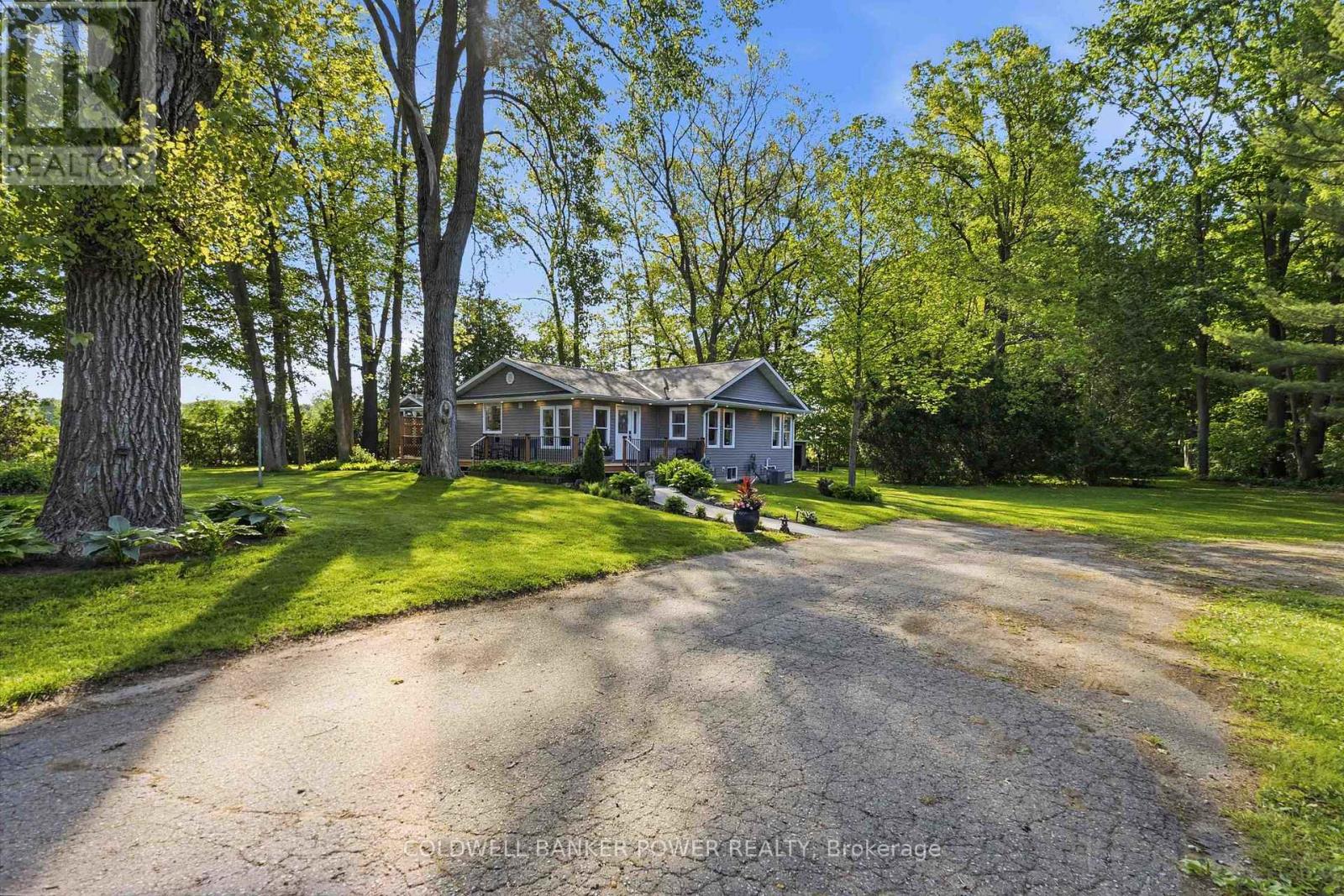 26041 Queens Line, West Elgin, Ontario  N0L 2P0 - Photo 5 - X13222036
