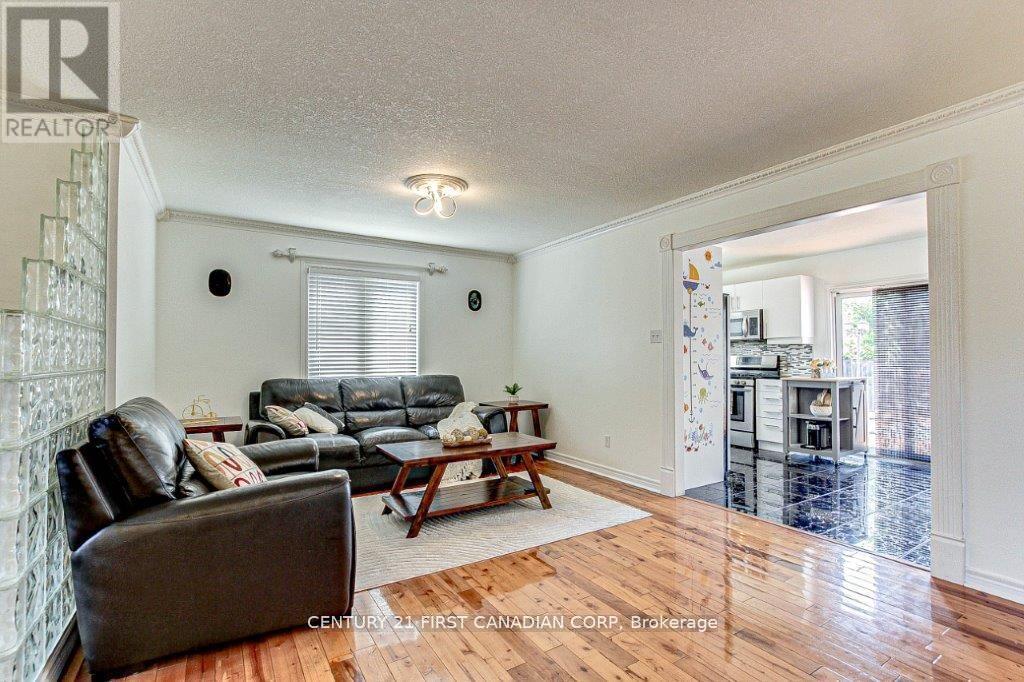 1876 Coronation Drive, London North, Ontario  N6G 0A5 - Photo 7 - X13222154