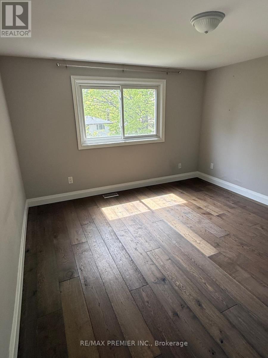 Upper Unit - 416 Cole Road, Guelph, Ontario  N1G 3J8 - Photo 27 - X13221810