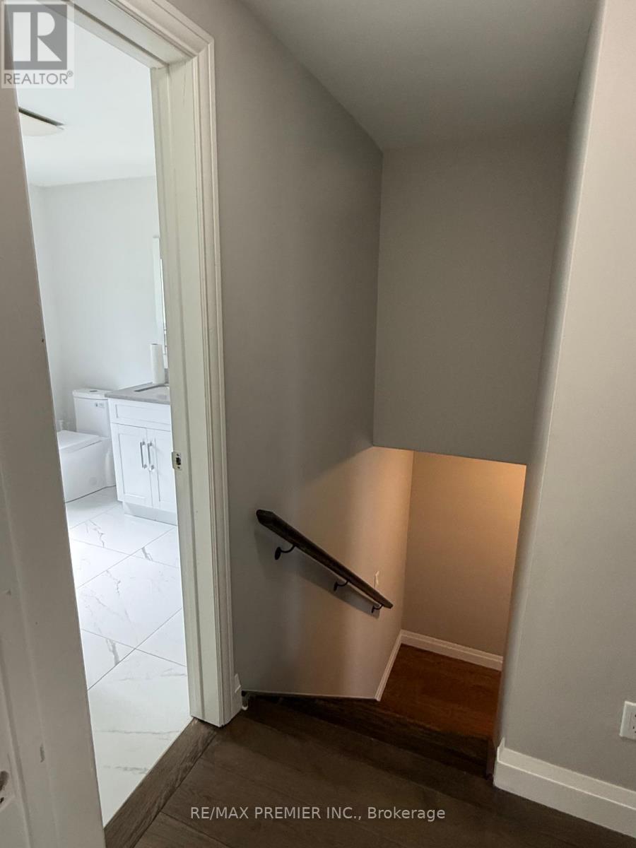 Upper Unit - 416 Cole Road, Guelph, Ontario  N1G 3J8 - Photo 28 - X13221810