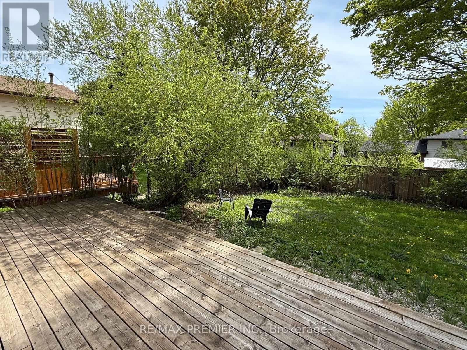 Upper Unit - 416 Cole Road, Guelph, Ontario  N1G 3J8 - Photo 36 - X13221810