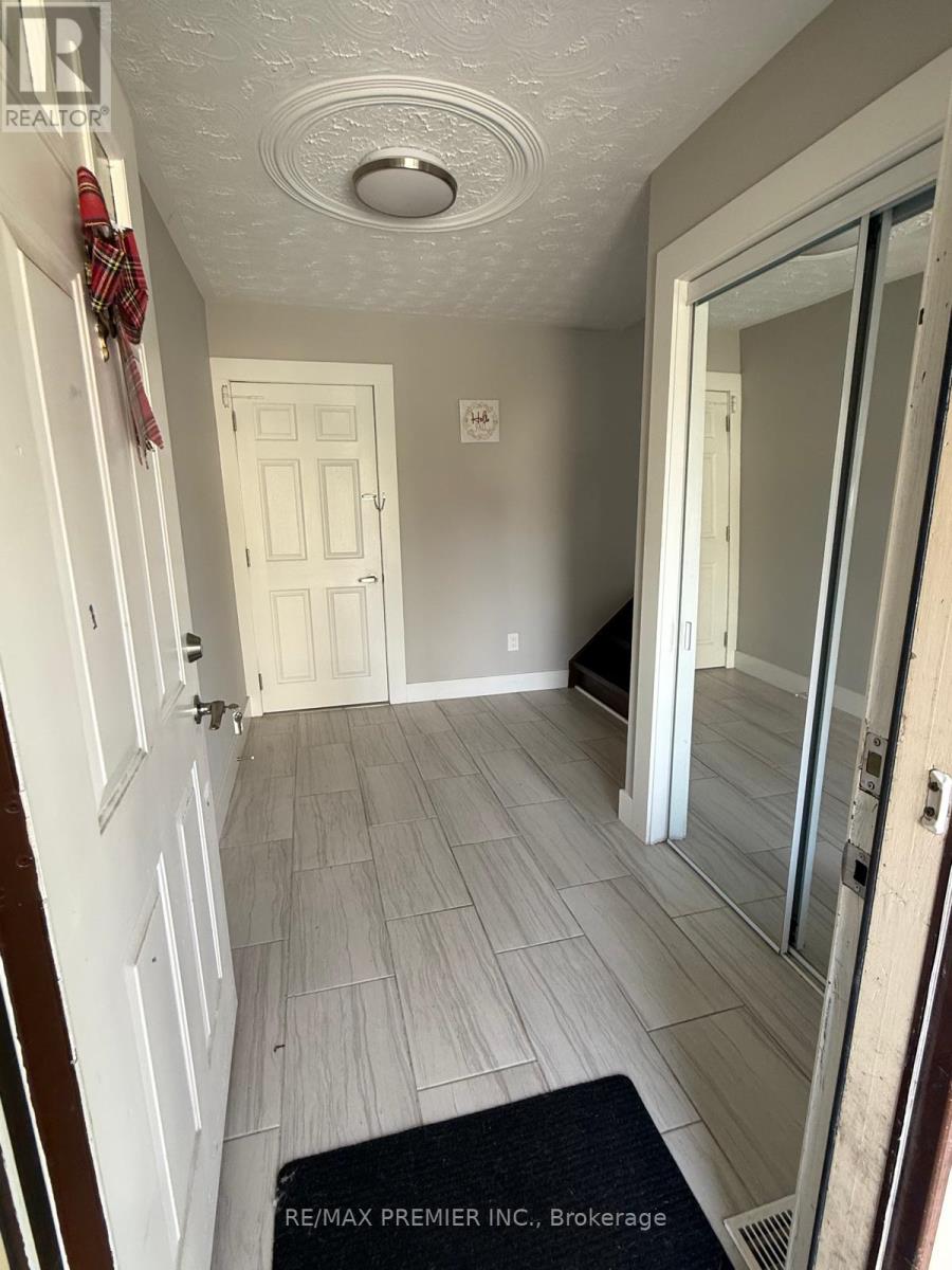 Upper Unit - 416 Cole Road, Guelph, Ontario  N1G 3J8 - Photo 6 - X13221810