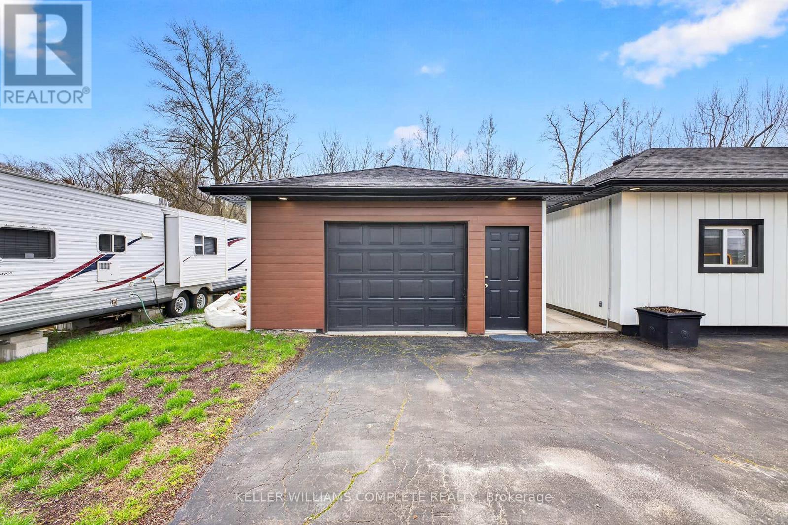 2525 Vimy Road, Port Colborne, Ontario  L3K 5V3 - Photo 5 - X12927380