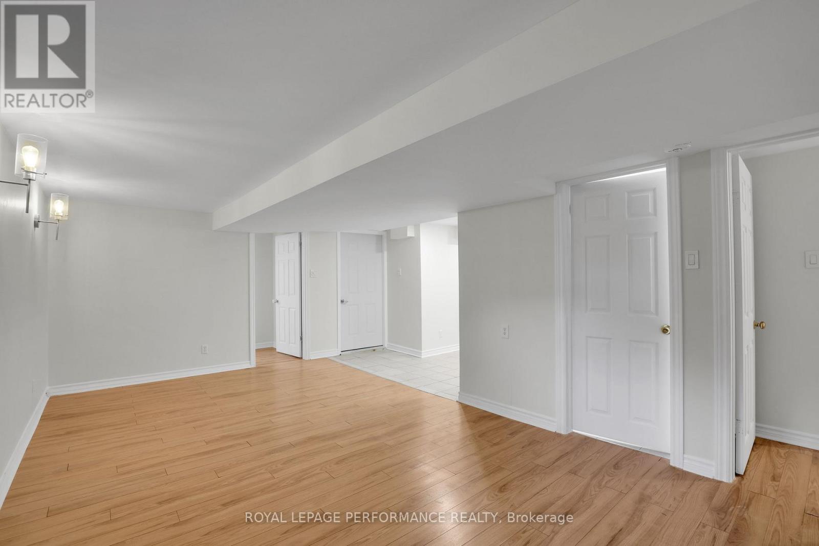 Lower Unit - 940 Brant Lower Unit Street, Ottawa, Ontario  K1K 3N2 - Photo 10 - X13222106
