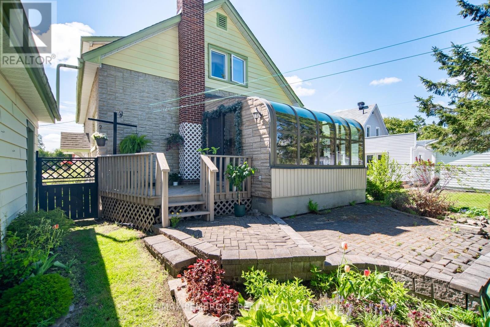 554 Eganville Road, Pembroke, Ontario  K8A 4E8 - Photo 39 - X13222086