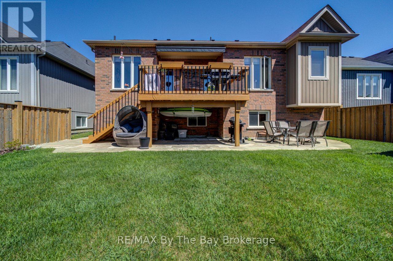 100 Allegra Drive, Wasaga Beach, Ontario  L9Z 1P2 - Photo 46 - S13201768