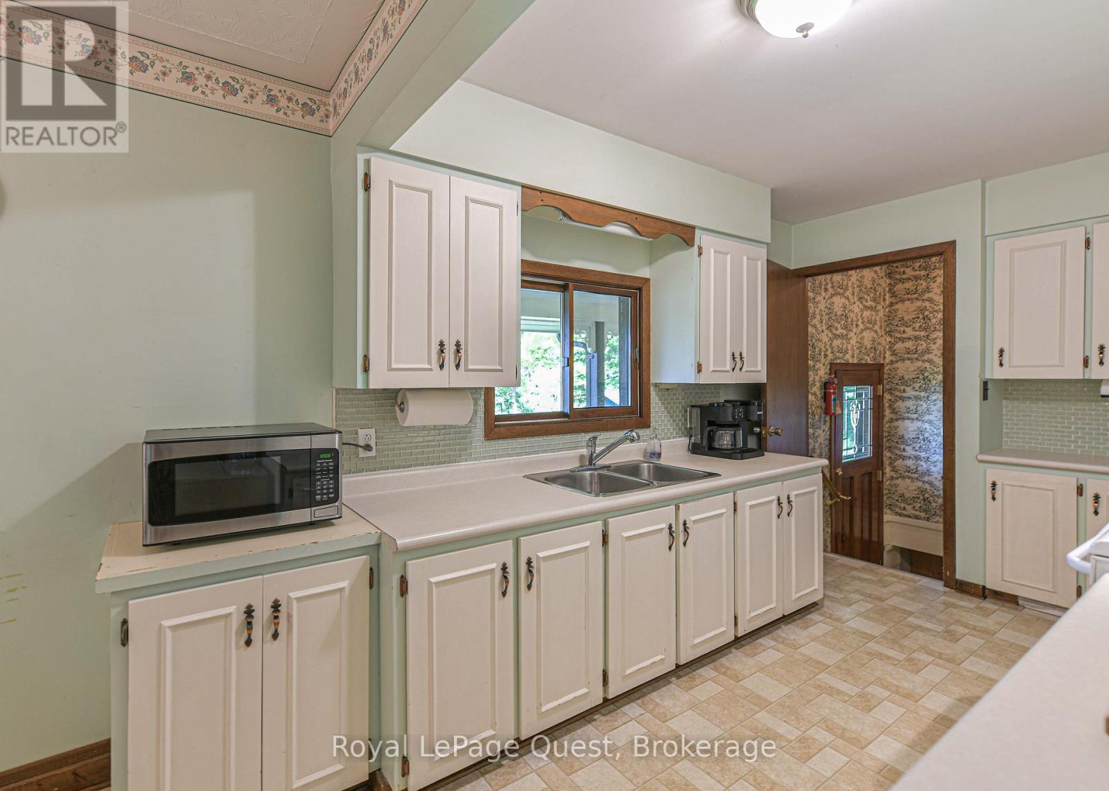 34 Mill Pond Side Road, Oro-Medonte, Ontario  L0K 1E0 - Photo 14 - S13221782