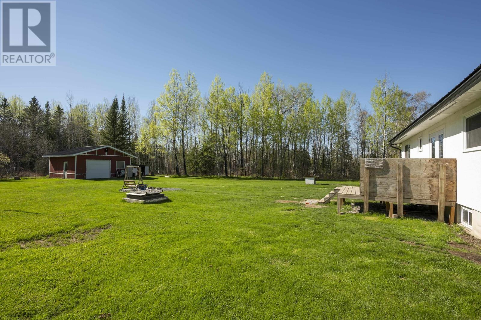 6301 Loch Lomond Rd, Thunder Bay, Ontario  P7K 1C1 - Photo 39 - TB2601281