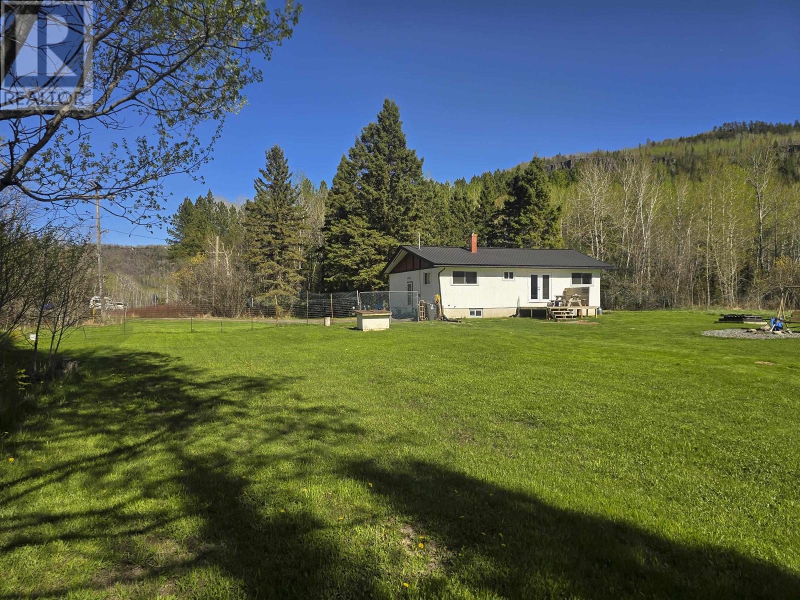 6301 Loch Lomond Rd, Thunder Bay, Ontario  P7K 1C1 - Photo 42 - TB2601281