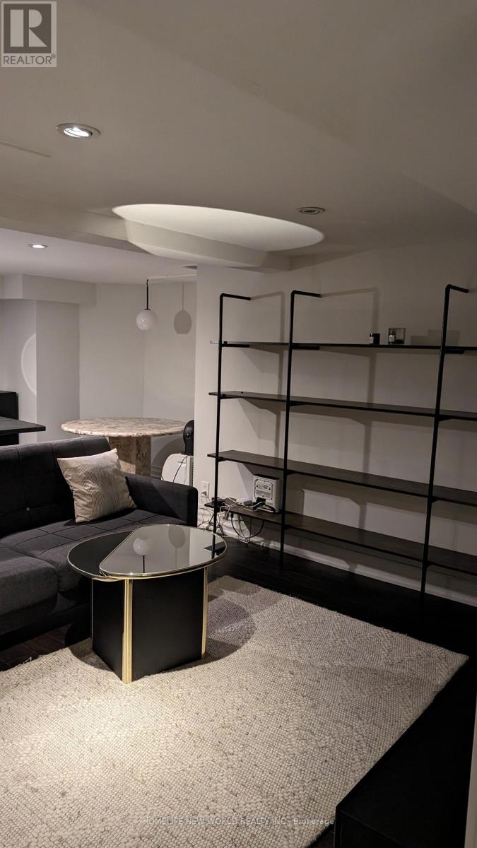 Lower - 16 Laxton Avenue, Toronto, Ontario  M6K 1K9 - Photo 19 - W12990512
