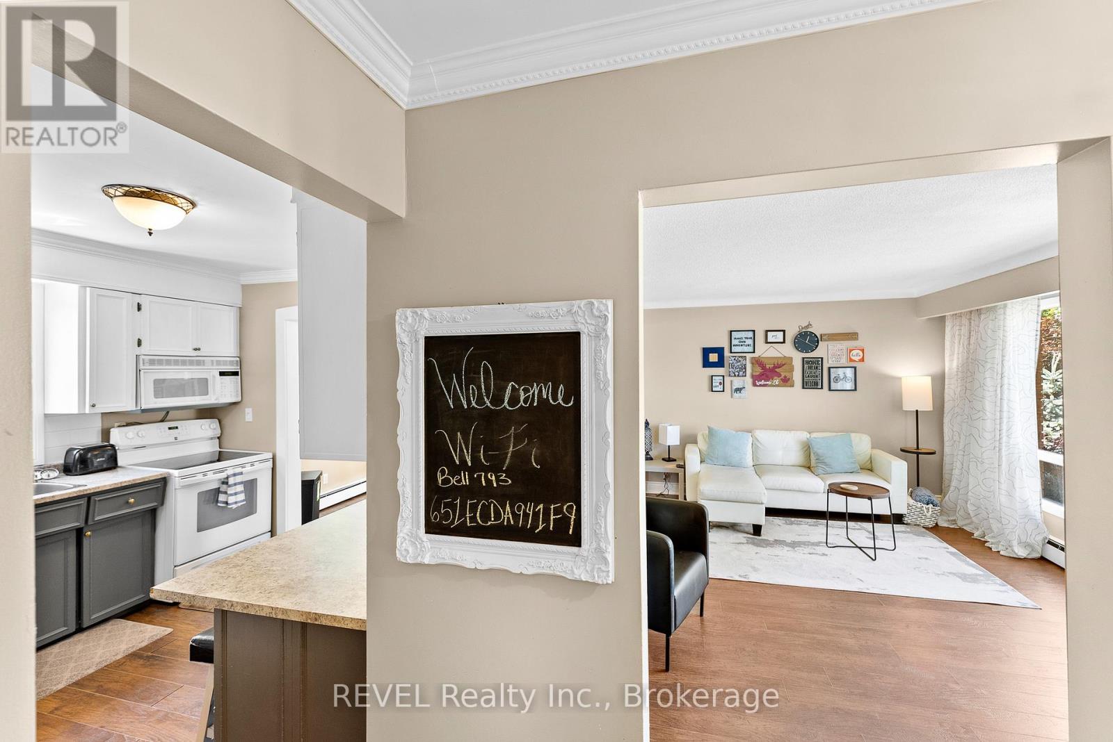Upper/main - 4145 Rebstock Road, Fort Erie, Ontario  L0S 1B0 - Photo 3 - X13222014