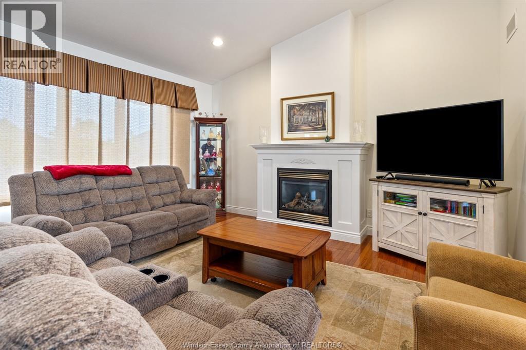 26 Marshwoods Boulevard, Kingsville, Ontario  N9Y 0A7 - Photo 6 - 26012663