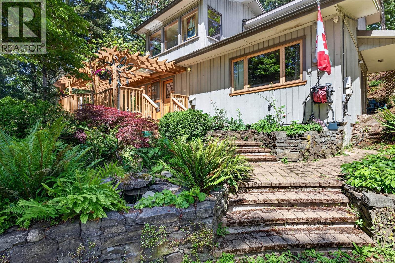 654 Vesuvius Bay Rd, Salt Spring, British Columbia  V8K 2T2 - Photo 58 - 1038549