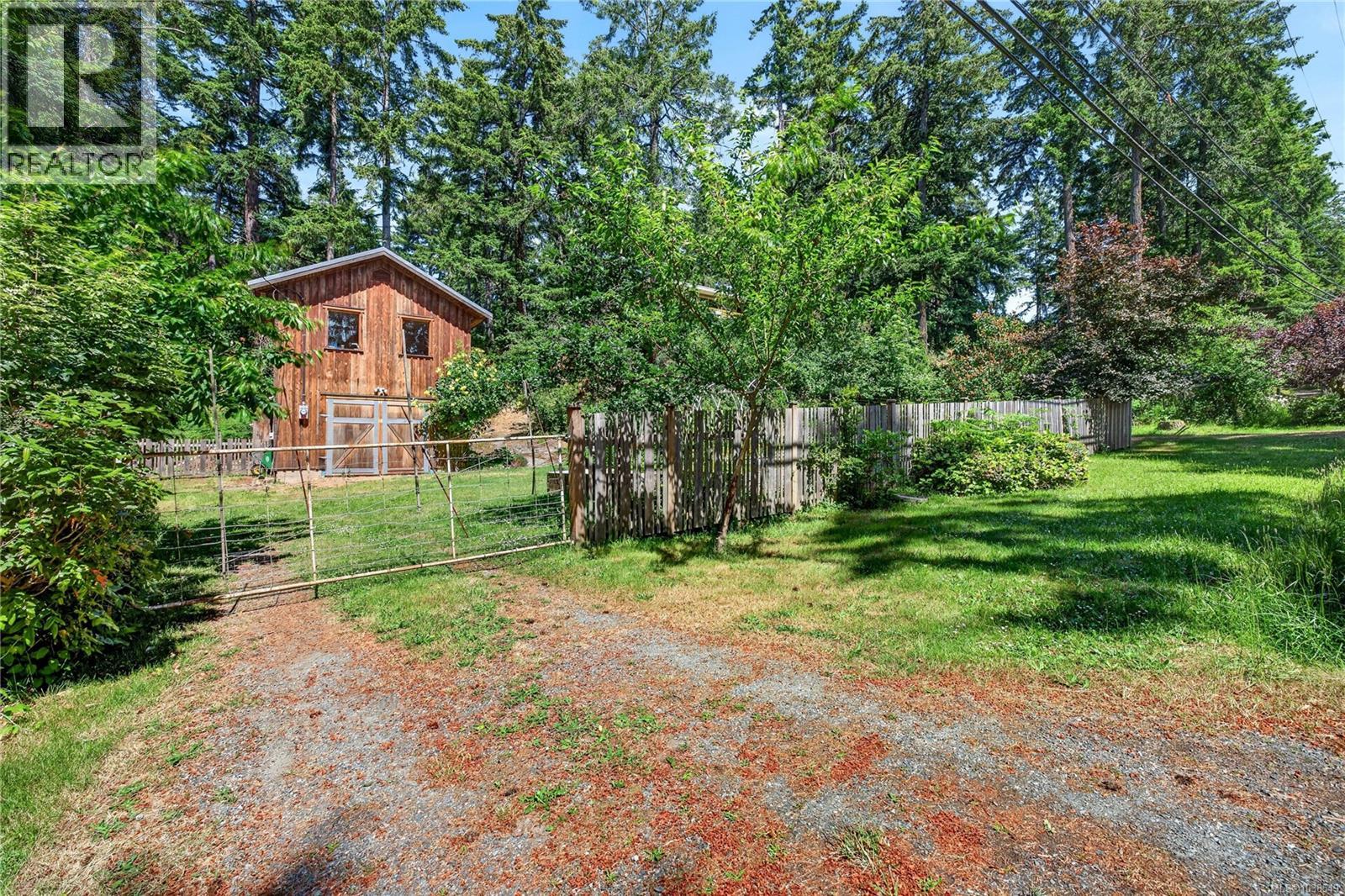 654 Vesuvius Bay Rd, Salt Spring, British Columbia  V8K 2T2 - Photo 7 - 1038549