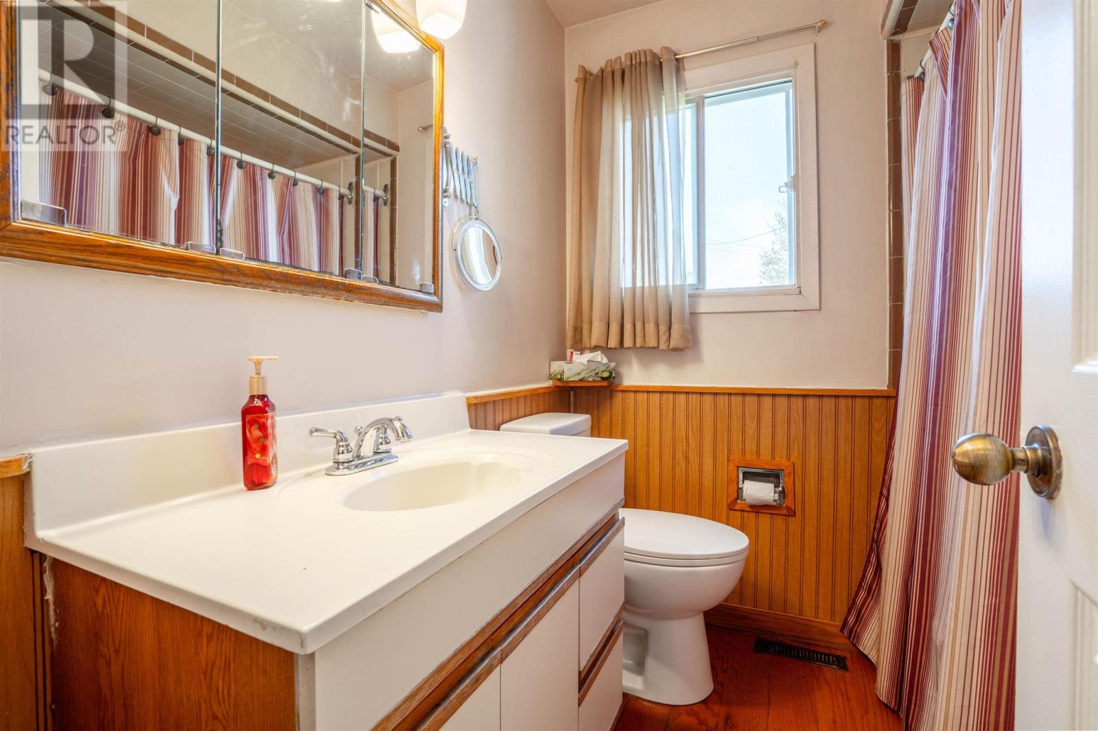 135 Lewis Rd, Sault Ste. Marie, Ontario  P6A 4G6 - Photo 16 - SM261241