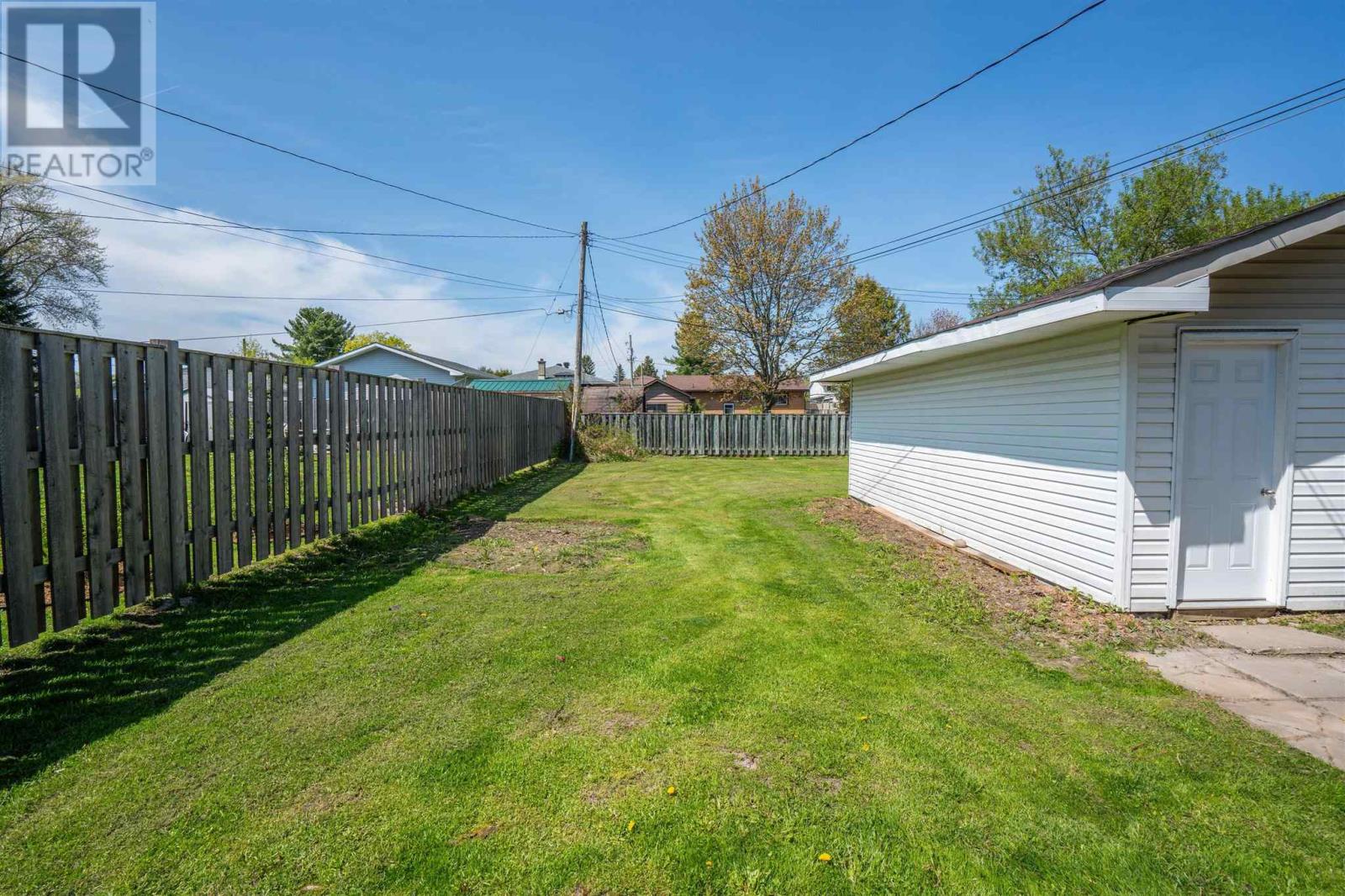135 Lewis Rd, Sault Ste. Marie, Ontario  P6A 4G6 - Photo 26 - SM261241