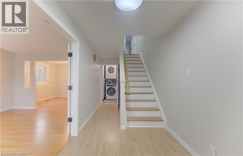 34 Forest Glen Court Unit# A, Kitchener, Ontario  N2N 1E2 - Photo 2 - 40834494