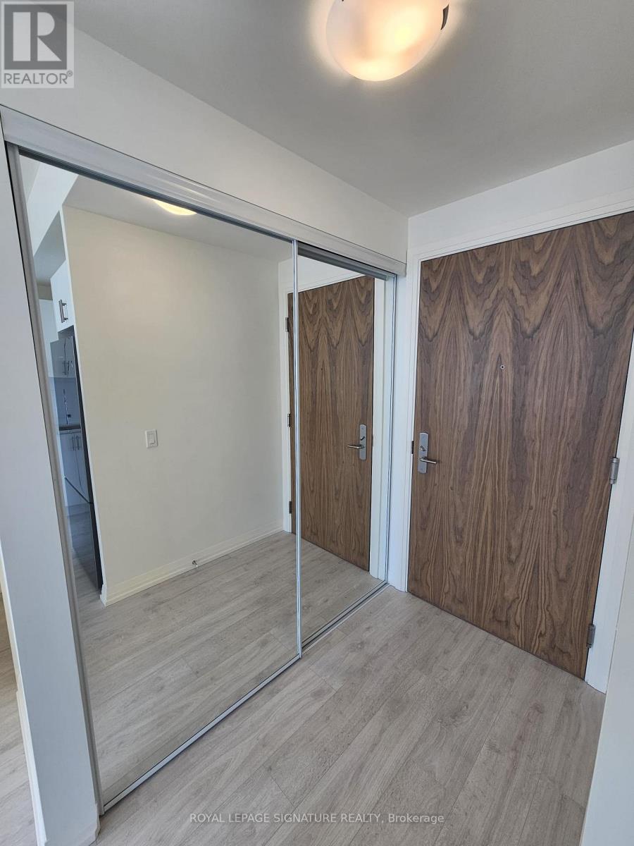 2207 - 27 Korda Gate, Vaughan, Ontario  L4K 0P6 - Photo 4 - N13218596