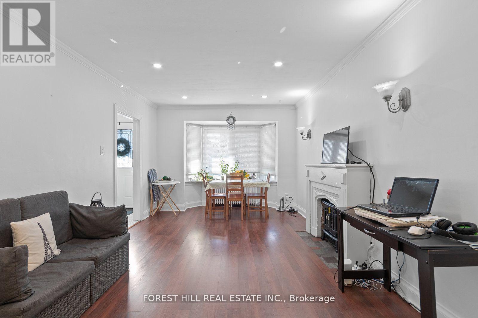 Main - 55 Hartley Avenue, Toronto, Ontario  M6E 4E9 - Photo 9 - W13221418