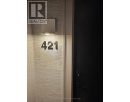 421 - 556 MARLEE AVENUE, Toronto, Ontario