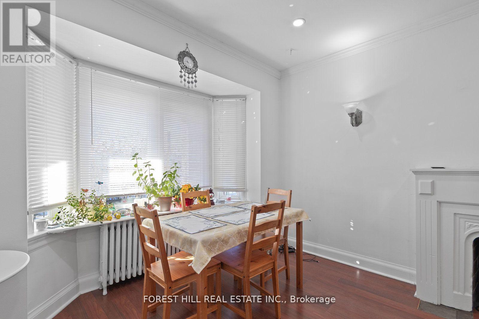 Main - 55 Hartley Avenue, Toronto, Ontario  M6E 4E9 - Photo 8 - W13221418