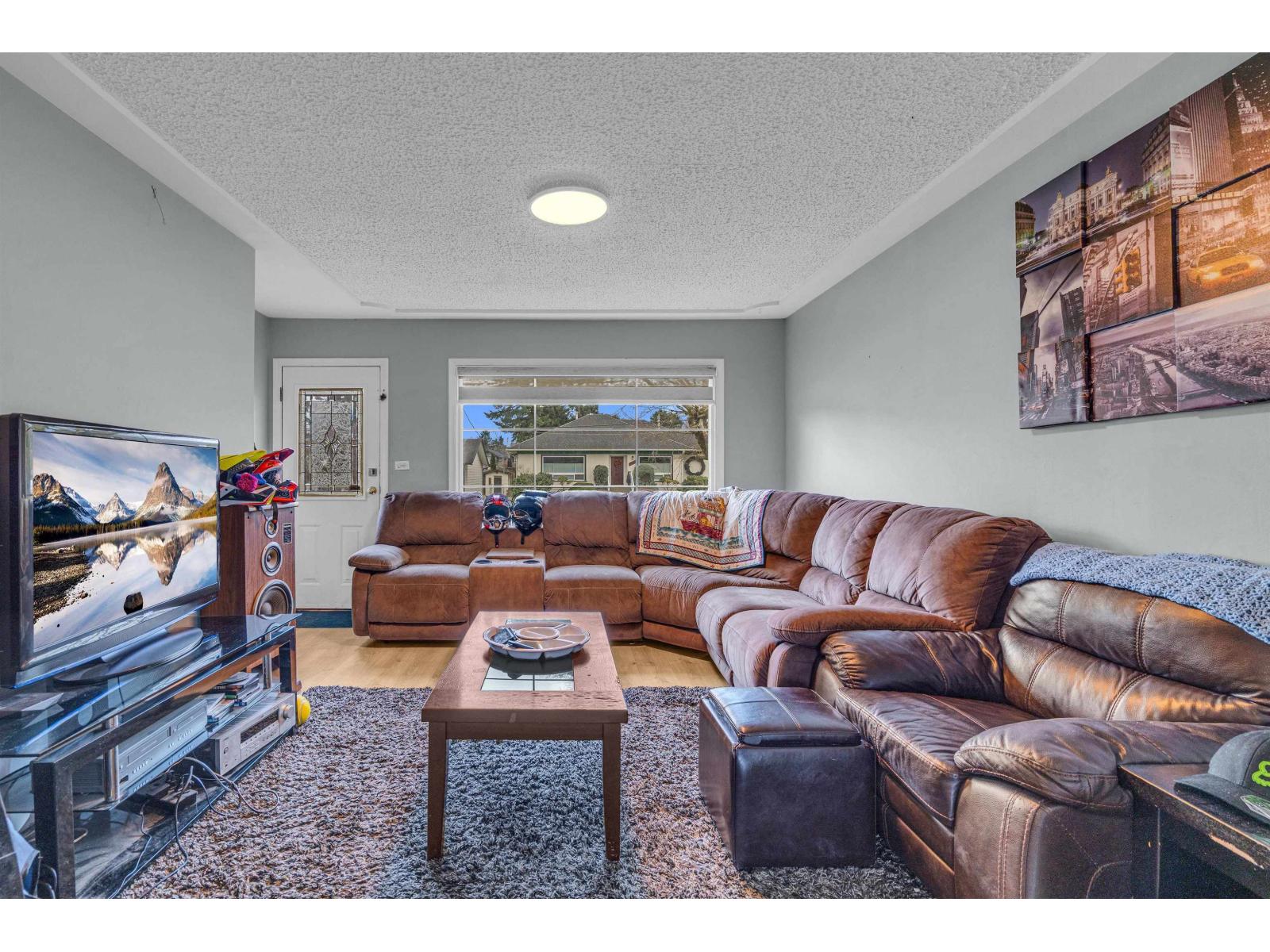 9433 Menzies Street, Chilliwack Proper East, Chilliwack, British Columbia  V2P 5Z3 - Photo 4 - R3128481