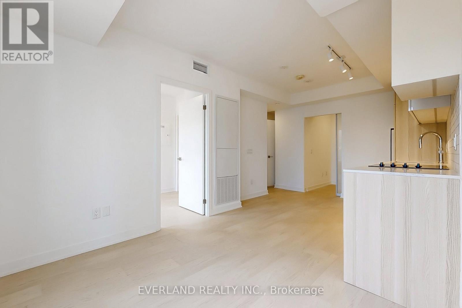 2512 - 252 Church Street, Toronto, Ontario  M5B 0E6 - Photo 9 - C13221922