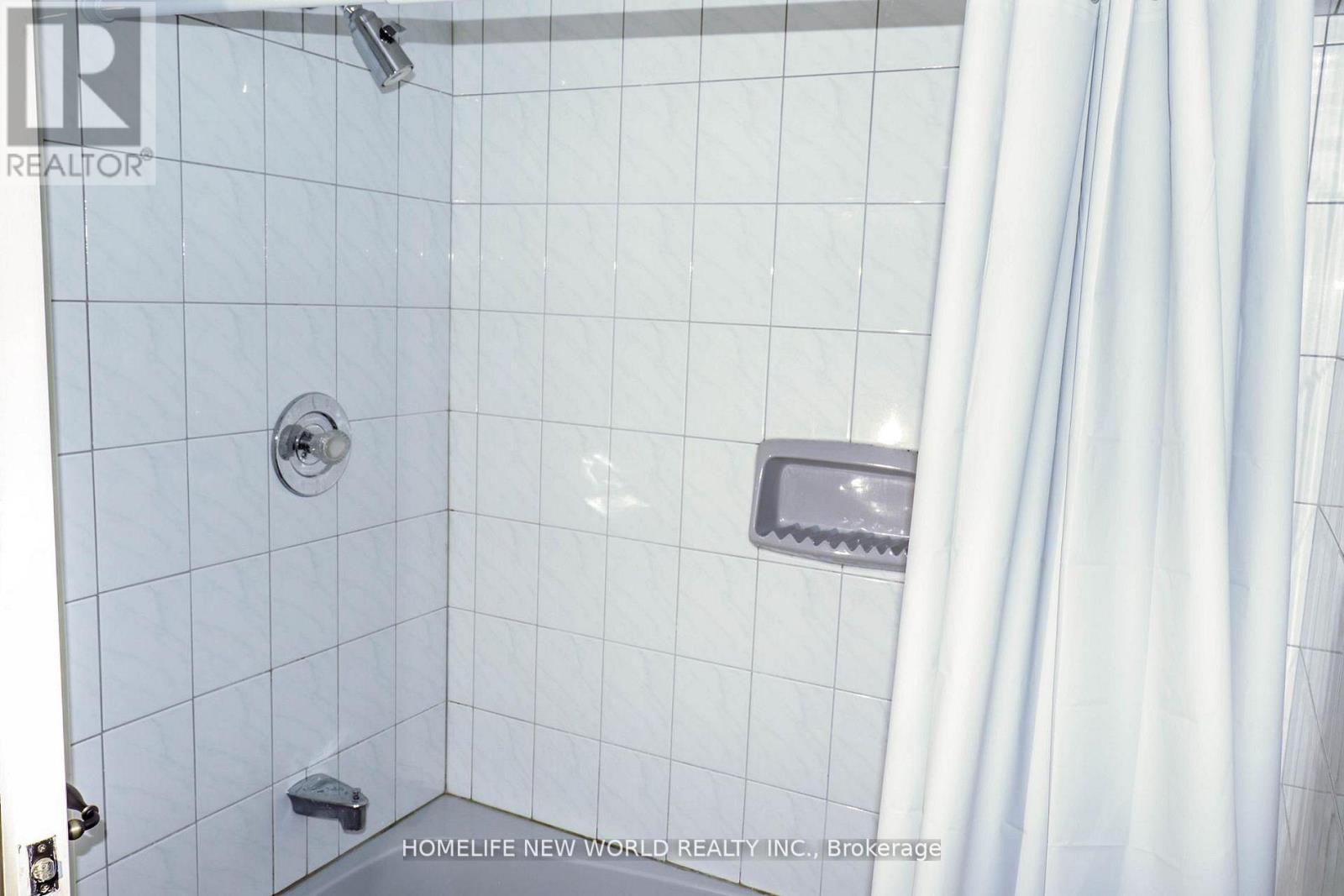 Bsmt - 222 Markham Street, Toronto, Ontario  M6J 2G6 - Photo 17 - C13221984