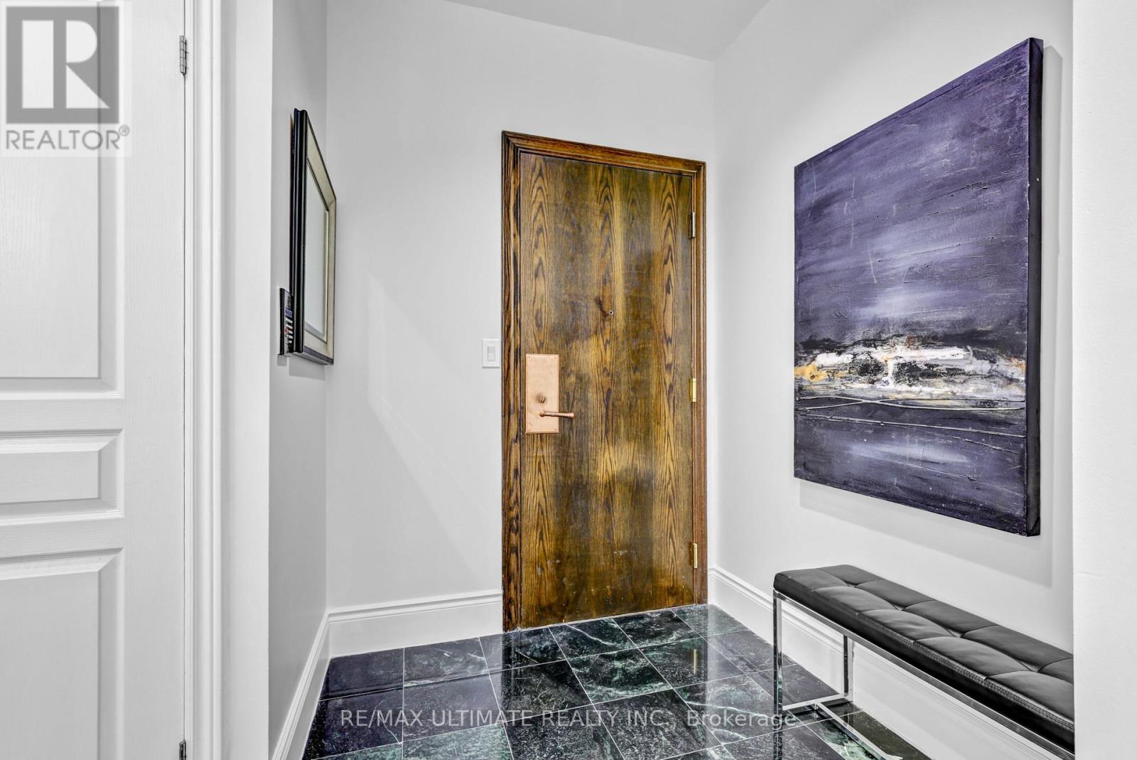 605 - 102 Bloor Street W, Toronto, Ontario  M5S 1M8 - Photo 14 - C13222010