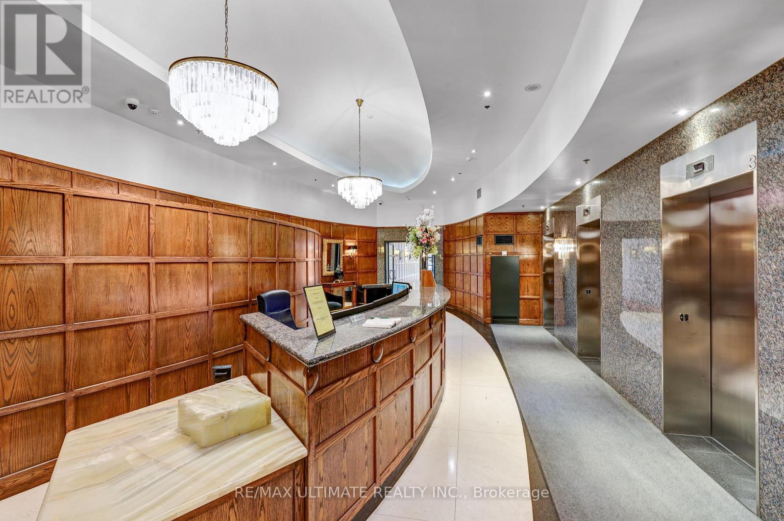 605 - 102 Bloor Street W, Toronto, Ontario  M5S 1M8 - Photo 21 - C13222010
