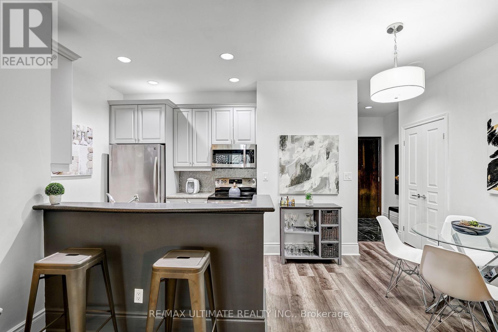 605 - 102 Bloor Street W, Toronto, Ontario  M5S 1M8 - Photo 7 - C13222010