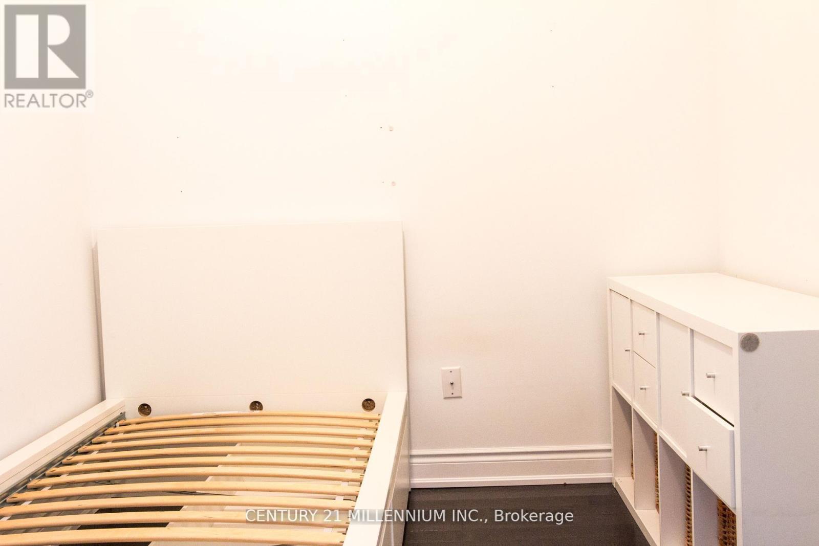 7002 - 388 Yonge Street, Toronto, Ontario  M5B 0A4 - Photo 17 - C13222018