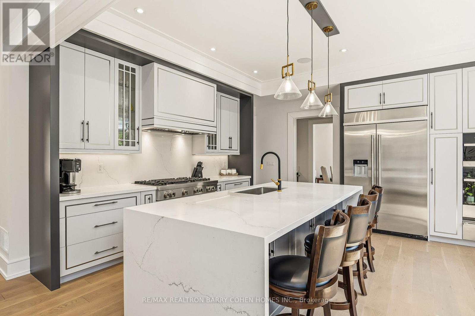 2 Hemford Crescent, Toronto, Ontario  M3B 2S5 - Photo 12 - C13222030