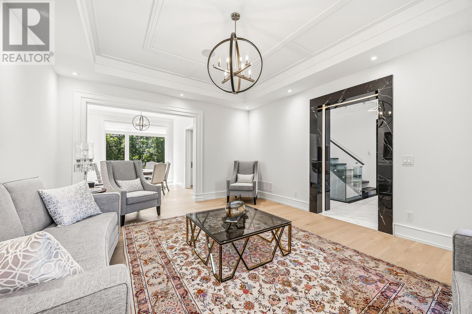 2 Hemford Crescent, Toronto, Ontario  M3B 2S5 - Photo 8 - C13222030