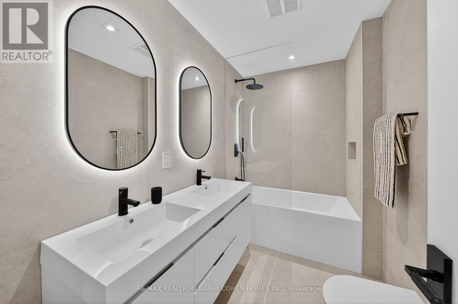 110 Banff Road, Toronto, Ontario  M4P 2P5 - Photo 12 - C13222046